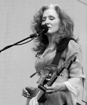 Picture of Bonnie Raitt