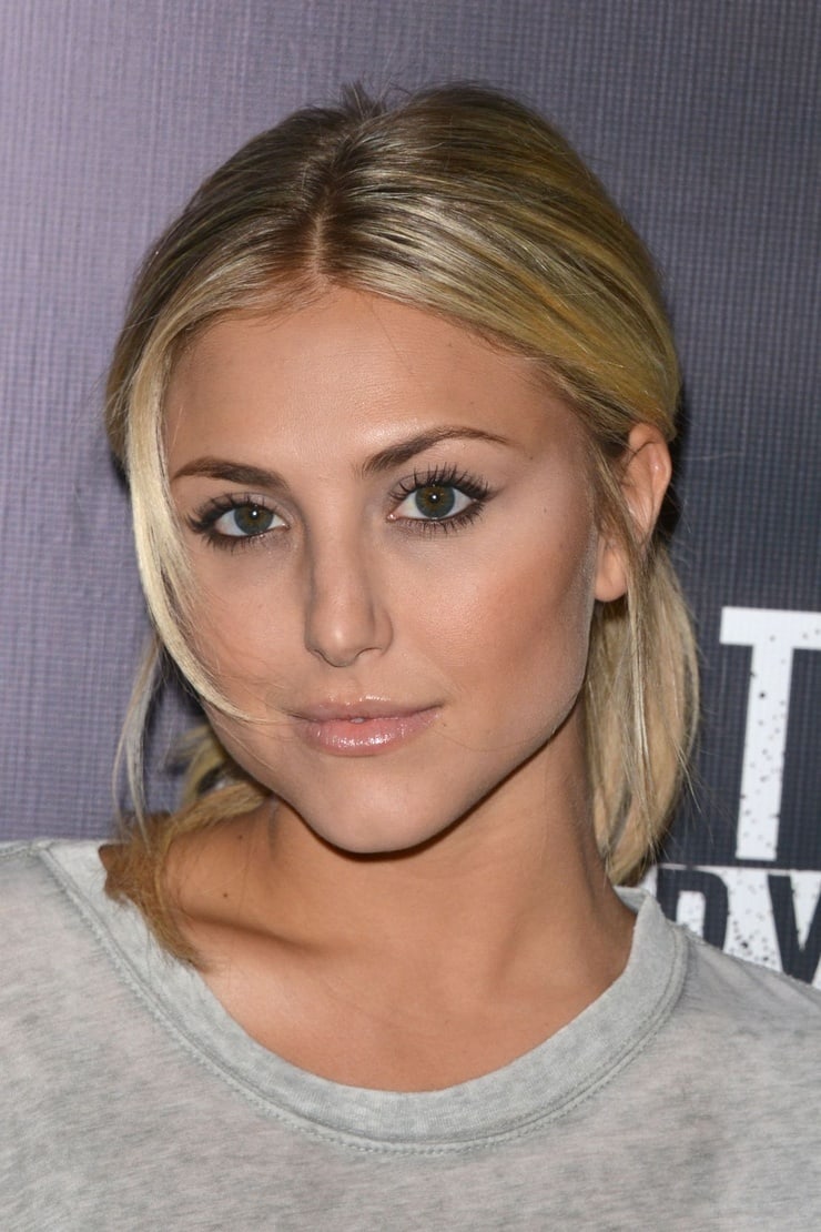 Picture Of Cassie Scerbo 