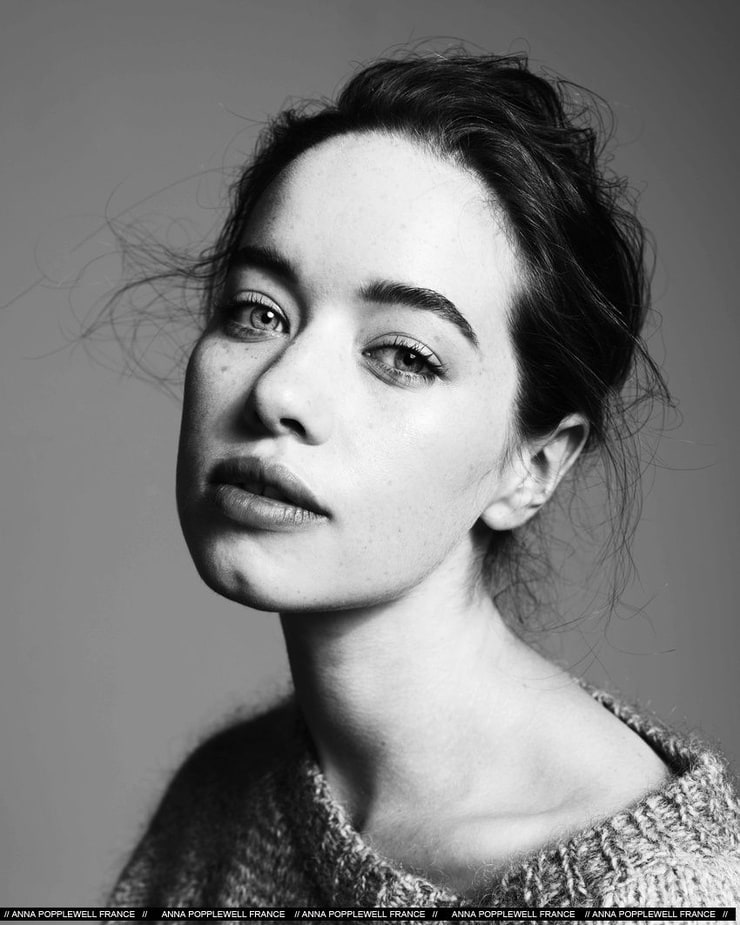 Anna Popplewell Image