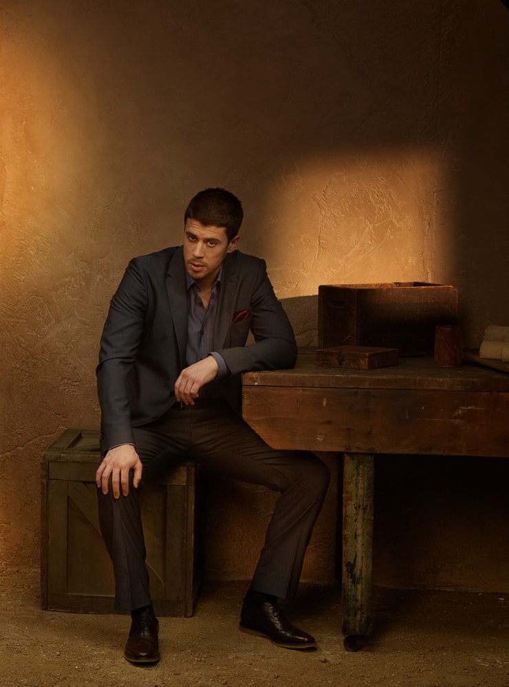 Toby Kebbell m night