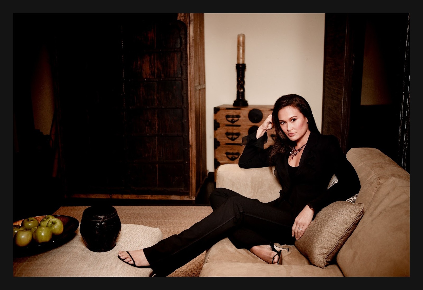 Tia Carrere