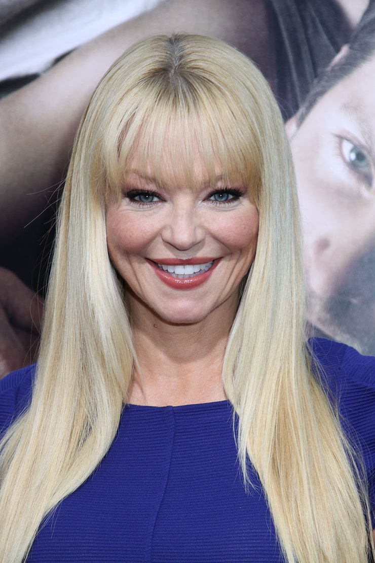 Picture of Charlotte Ross.