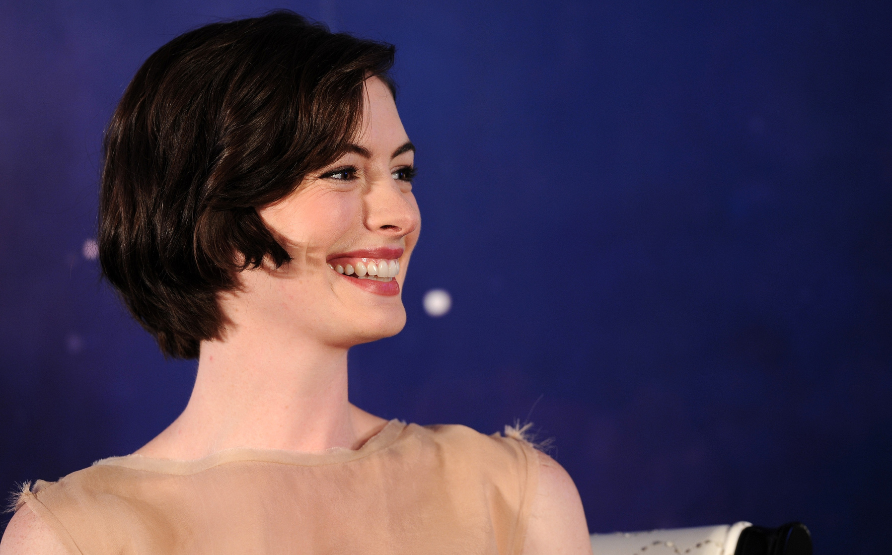 Anne Hathaway Anne Hathaway
