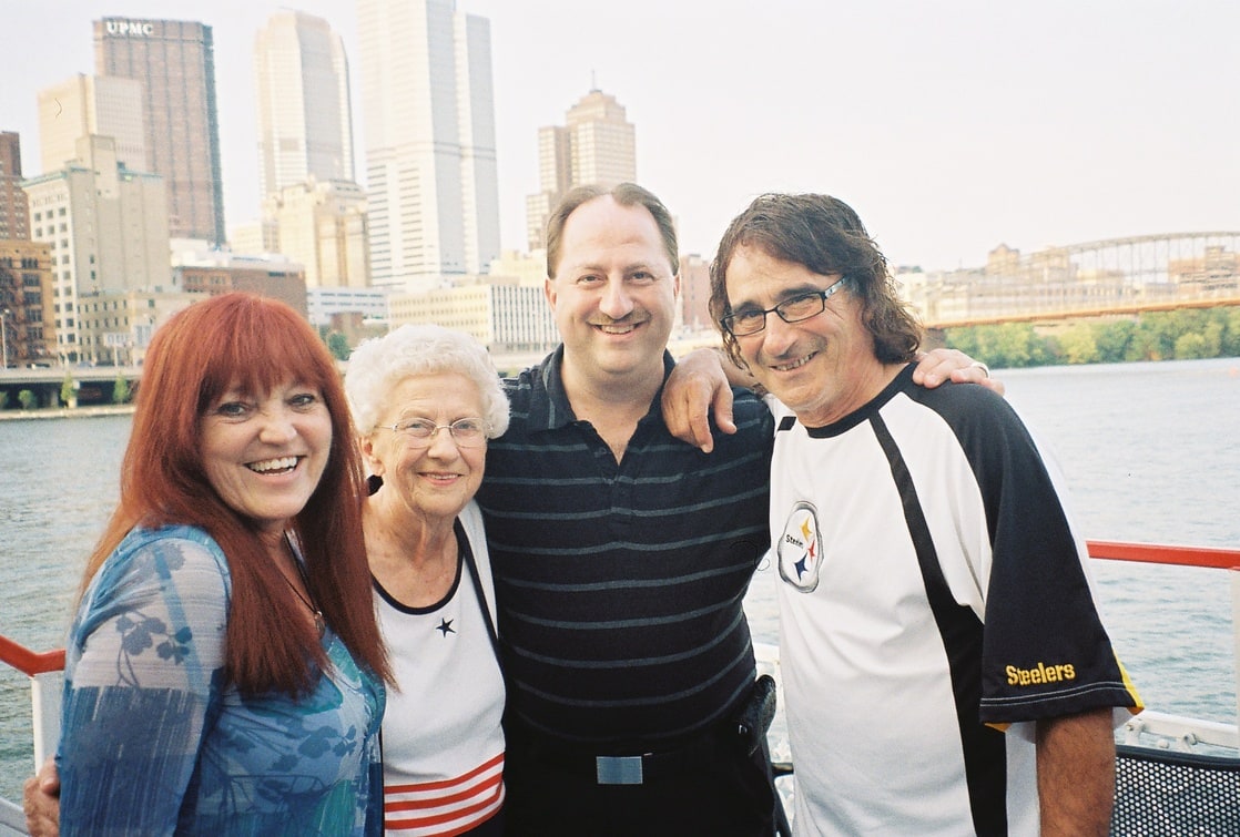 Leah Hindmarch, Connie Filby, Jeff Filby, Donnie