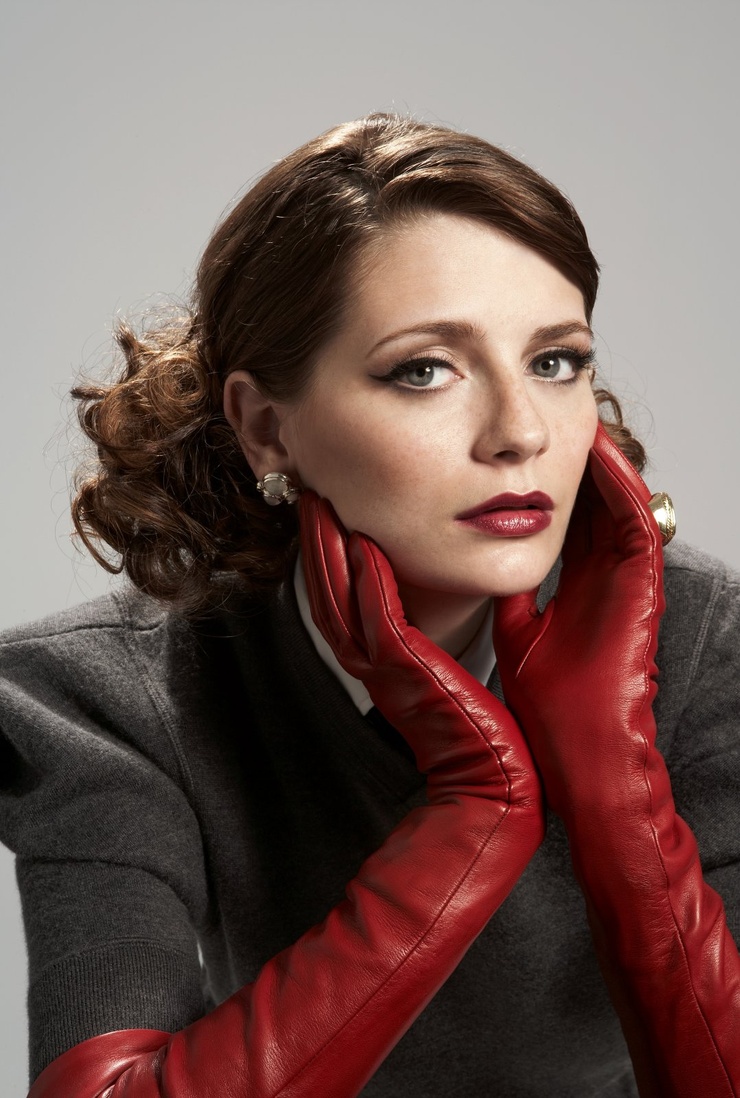 Picture of Mischa Barton Picture of Mischa Barton