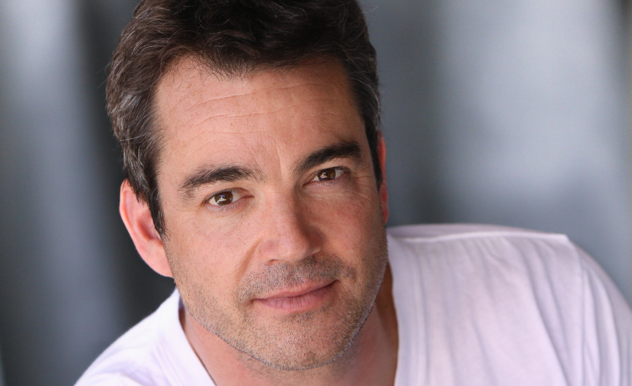 Jon Tenney