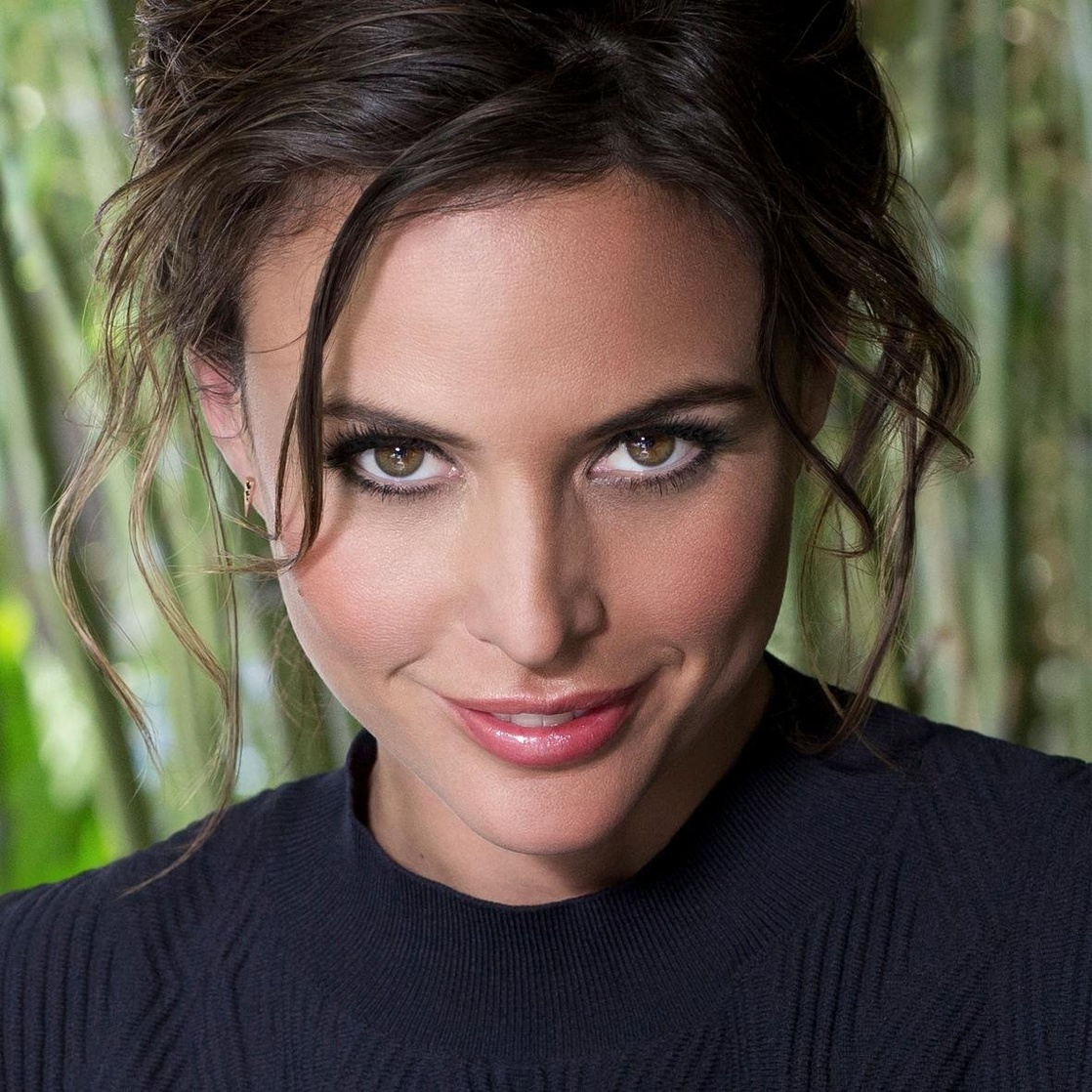 Josie Maran Josie Maran