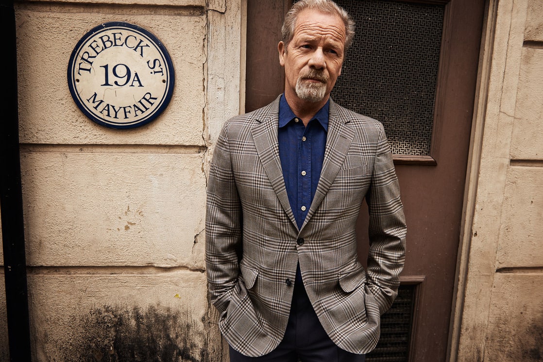 Peter Mullan