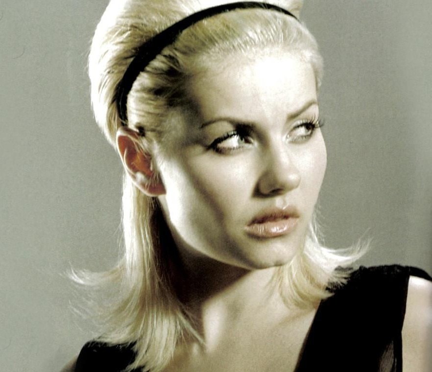 Elisha Cuthbert Elisha Cuthbert