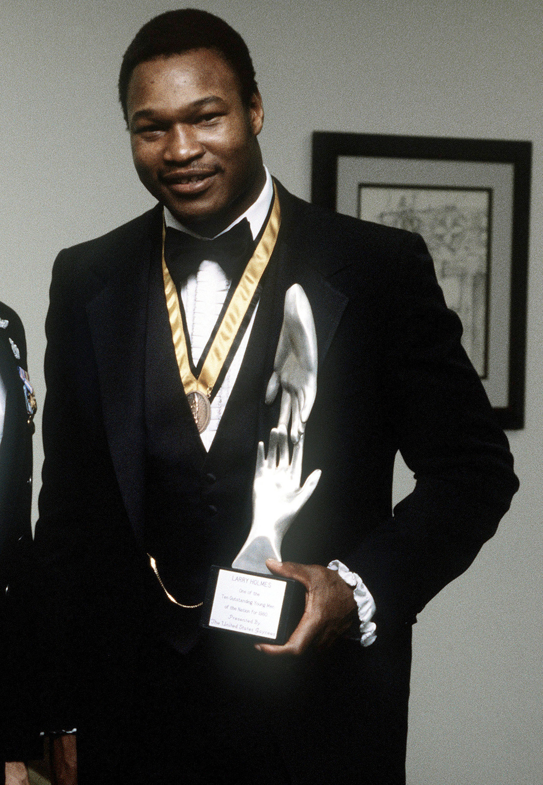 Picture Of Larry Holmes joe-frazier-quote-joe-louis-is-the-greatest-heavyweight-champion-of