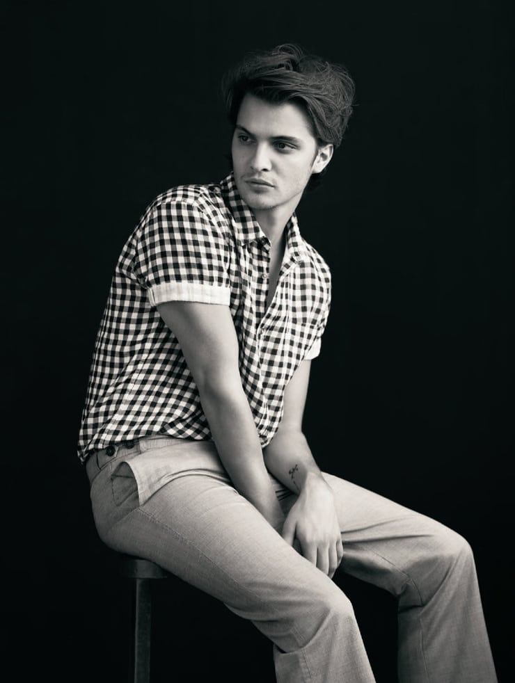 Picture of Luke Grimes