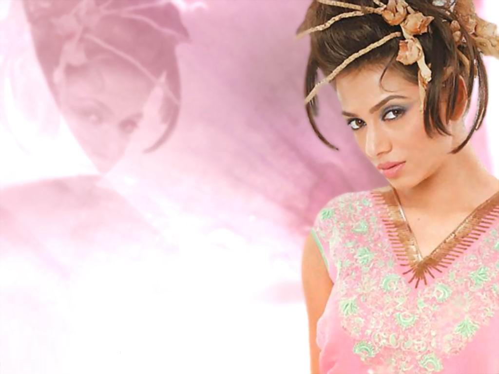 Tooba Siddiqui