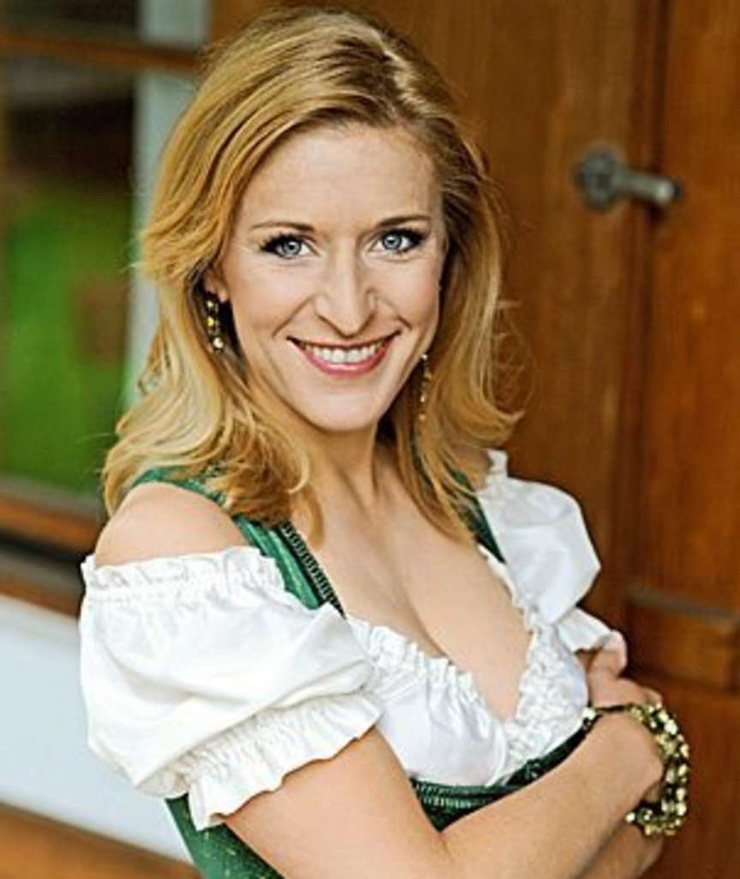Stephanie Hertel Stephanie Hertel