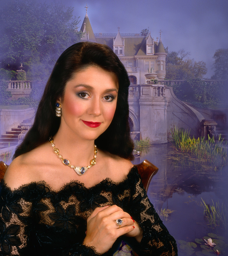 Picture of Tawny Little