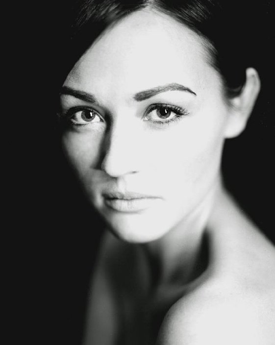 Picture of Nichelle Aiden