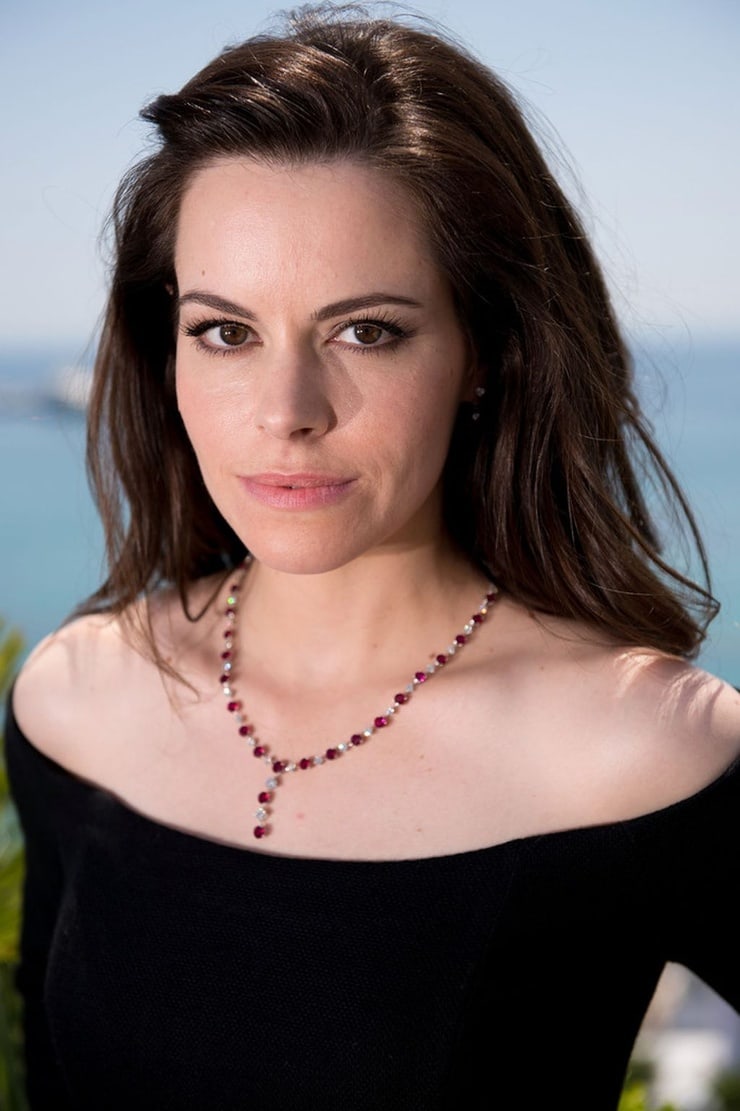 Picture of Emily Hampshire