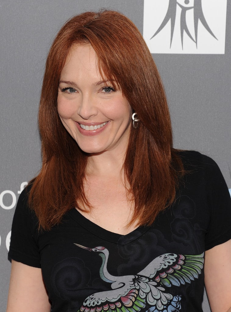 Next photo of Amy Yasbeck