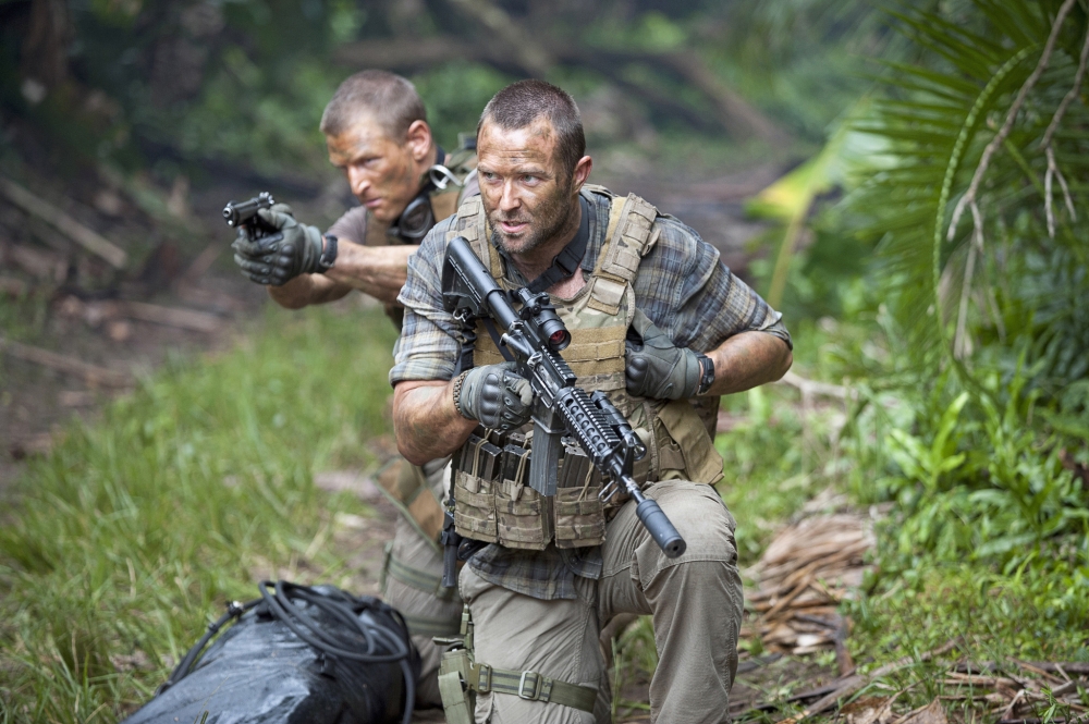 Sullivan Stapleton