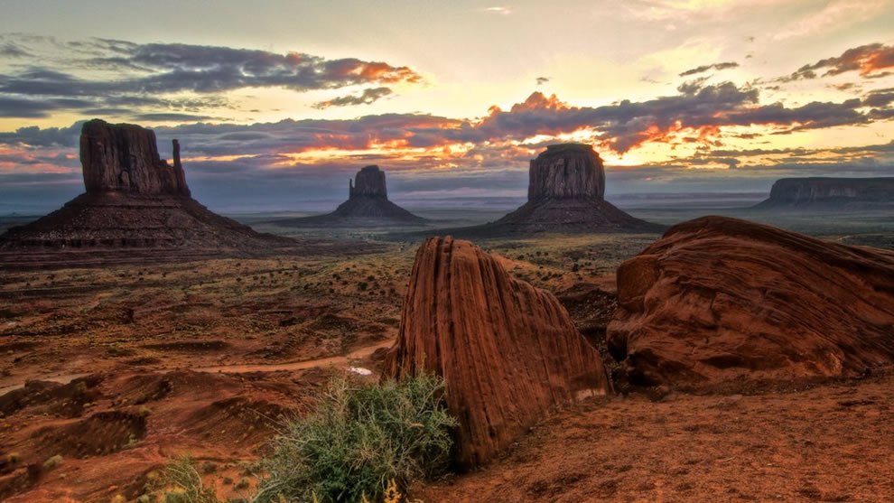 Monument Valley Navajo Tribal Park Monument Valley Navajo Tribal Park