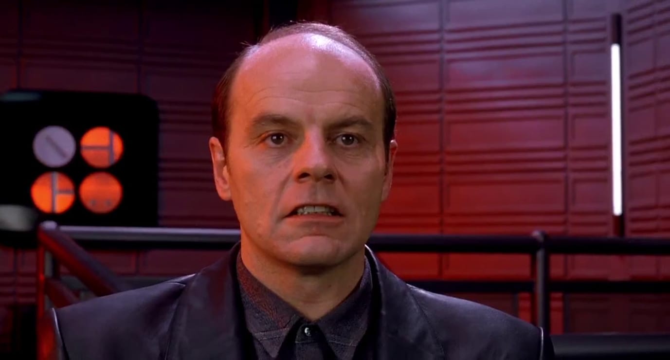 Next photo of Michael Ironside