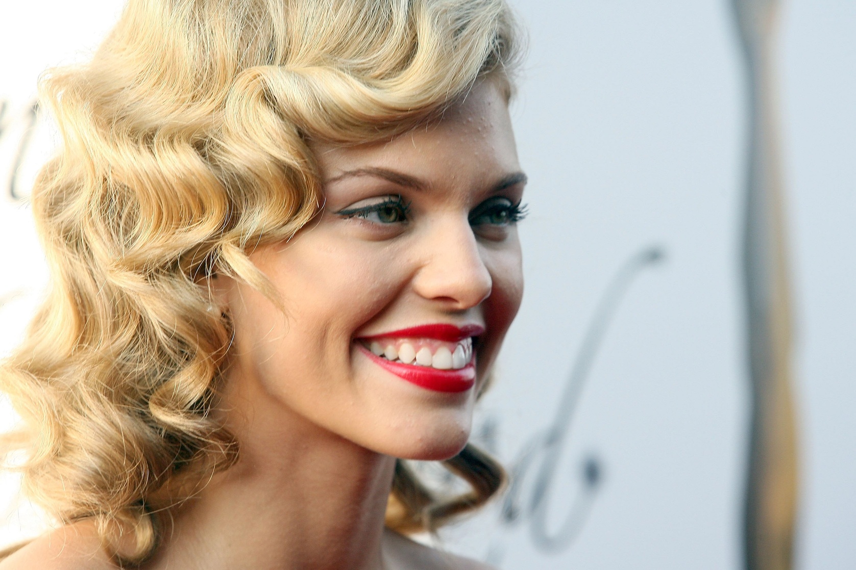 AnnaLynne McCord AnnaLynne McCord