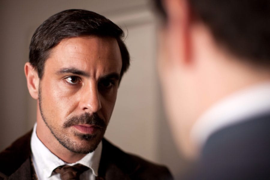 Emun Elliott