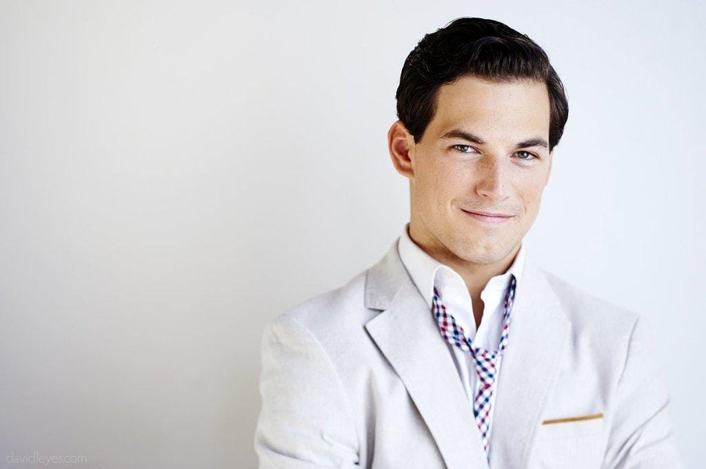 Picture of Giacomo Gianniotti