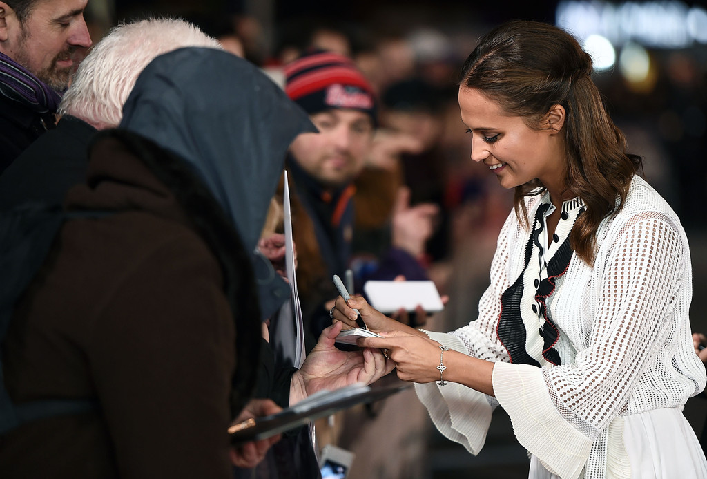 Alicia Vikander