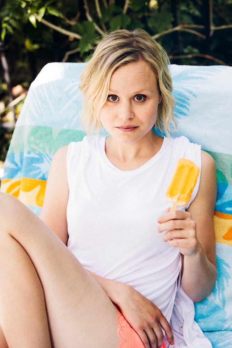 Alison Pill barefoot