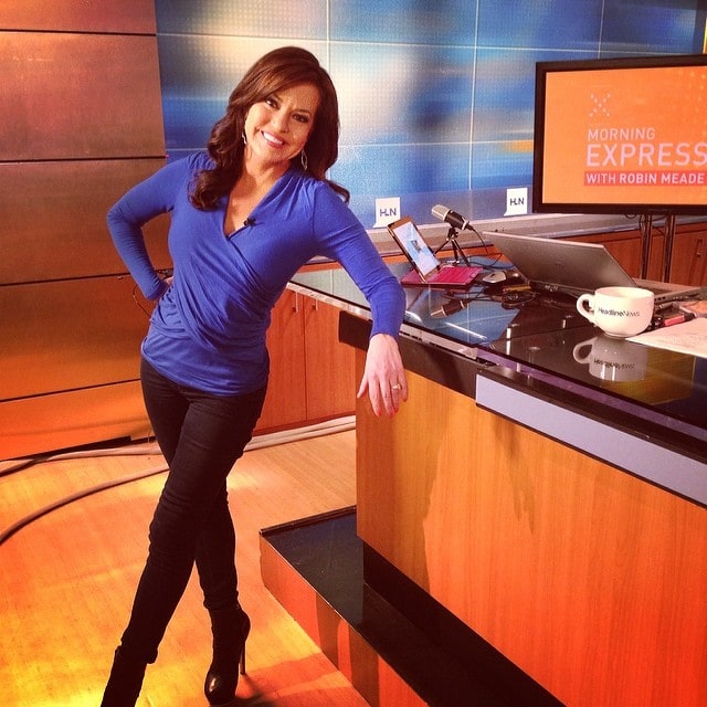 Robin Meade picture.