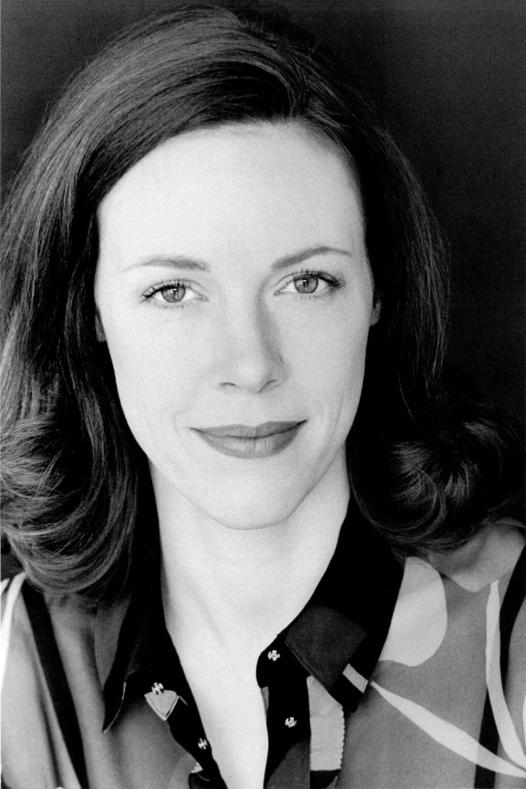 Picture of Veanne Cox