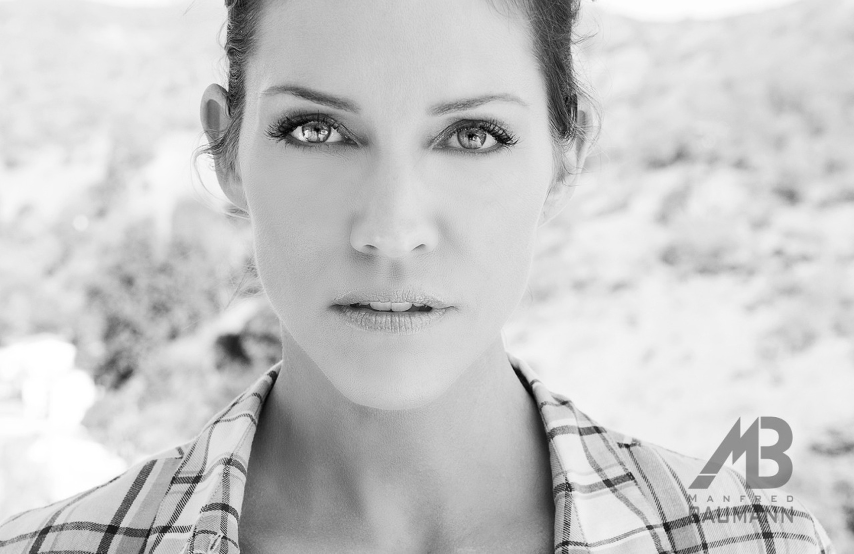 Tricia Helfer Tricia Helfer