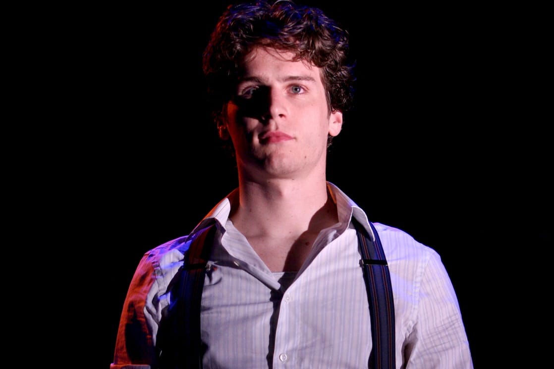 Jonathan Groff