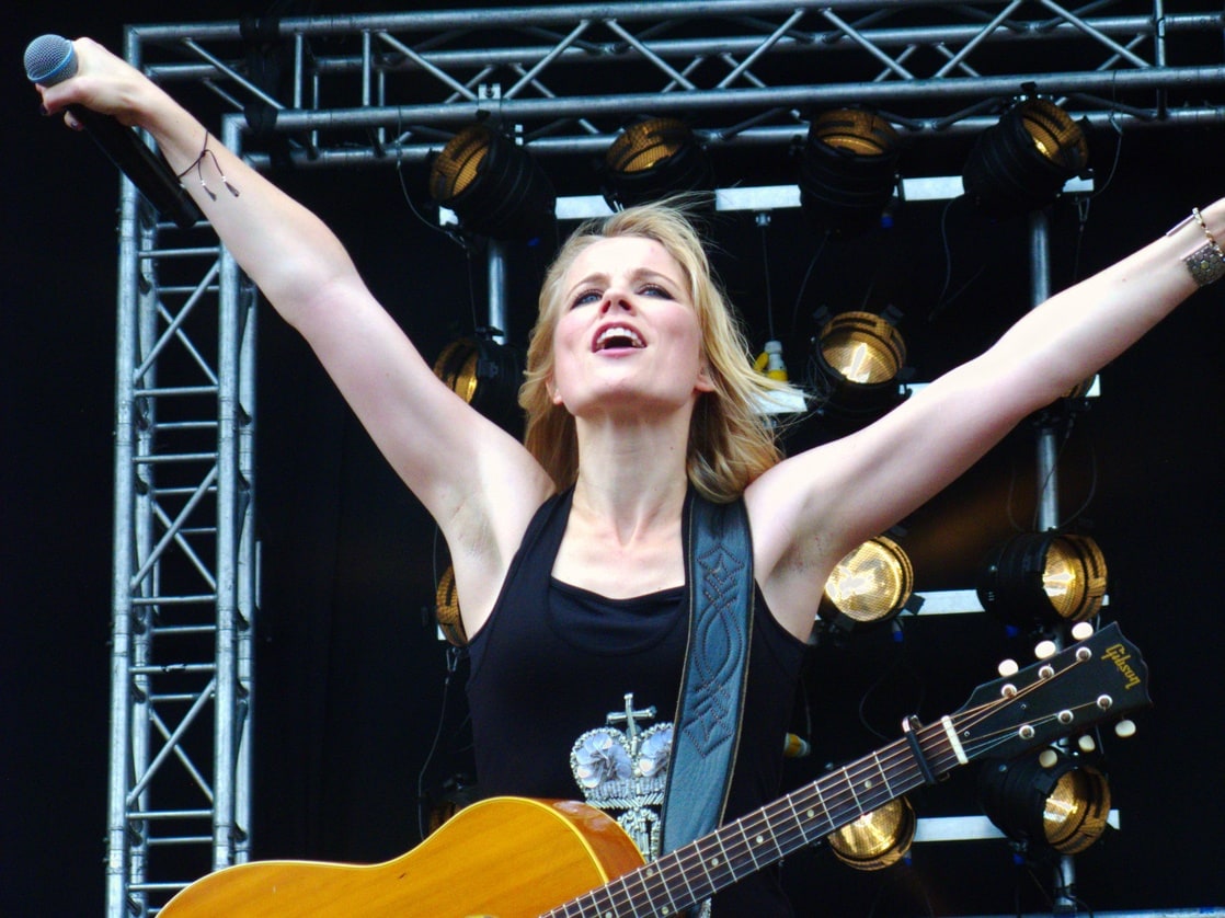 Ilse Delange