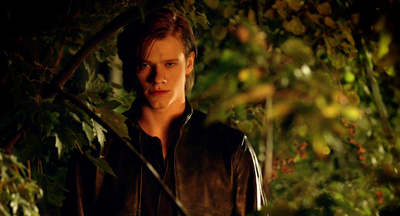 Wolves (2014) picture