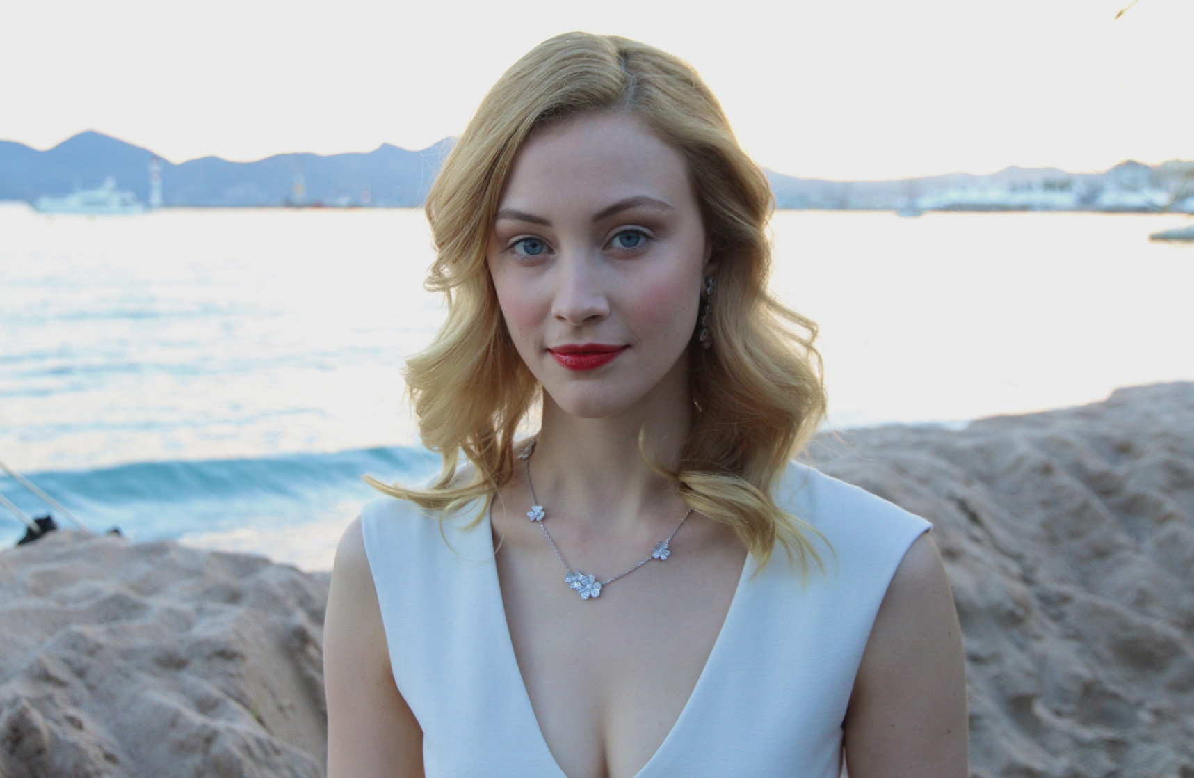 Sarah Gadon