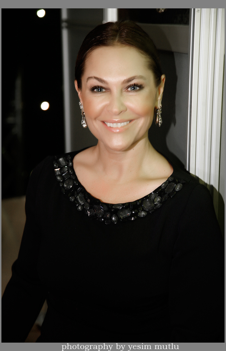 Picture Of H lya Avsar picture-of-h-lya-avsar