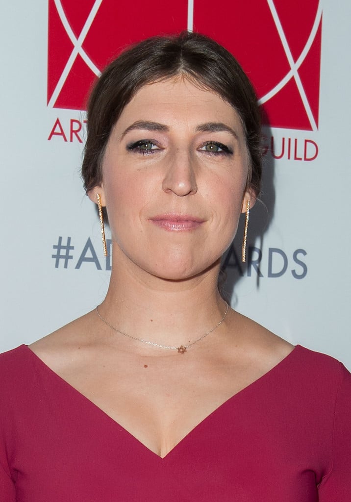 Picture of Mayim Bialik.