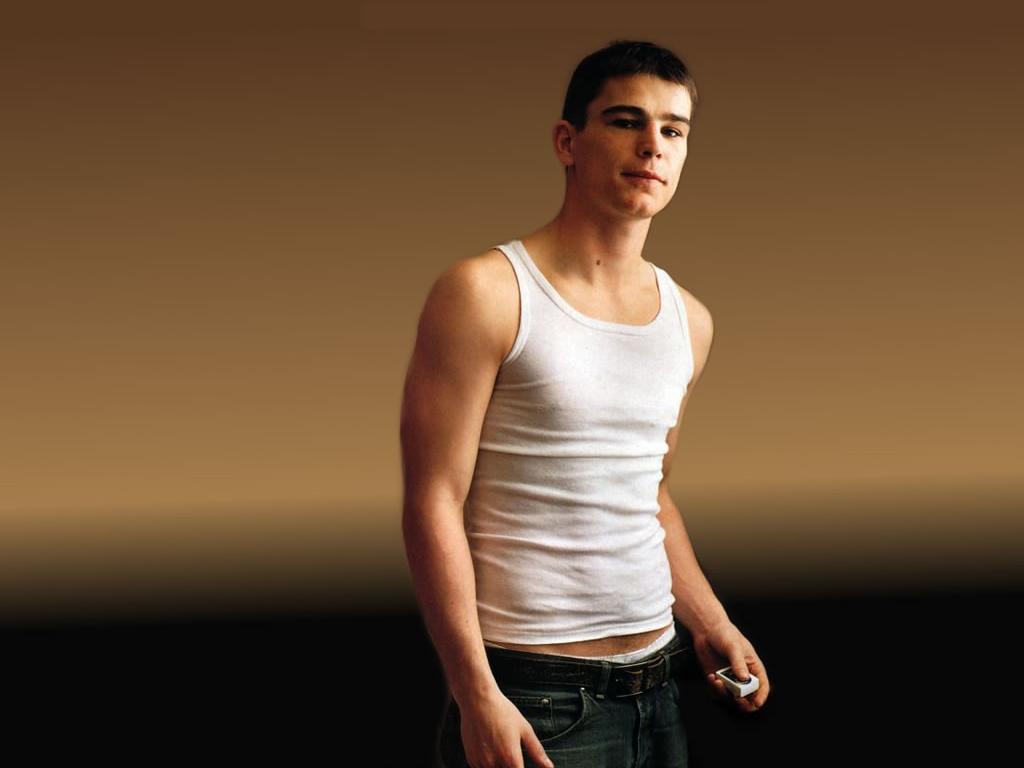 Josh Hartnett