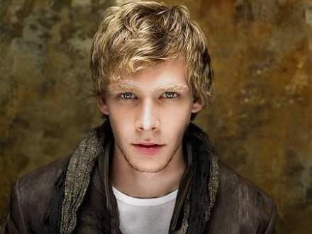 johnny lewis