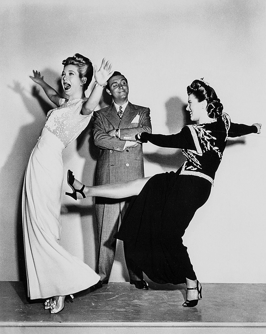 Watch Louise Allbritton video Watch Louise Allbritton video