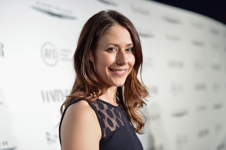 Picture Of Amanda Crew