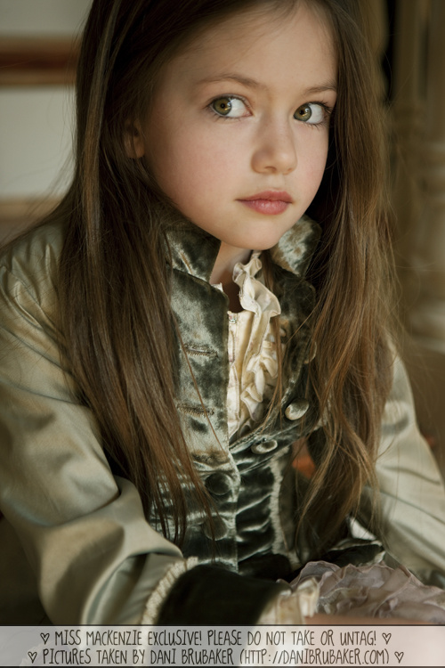 Picture of Mackenzie Foy