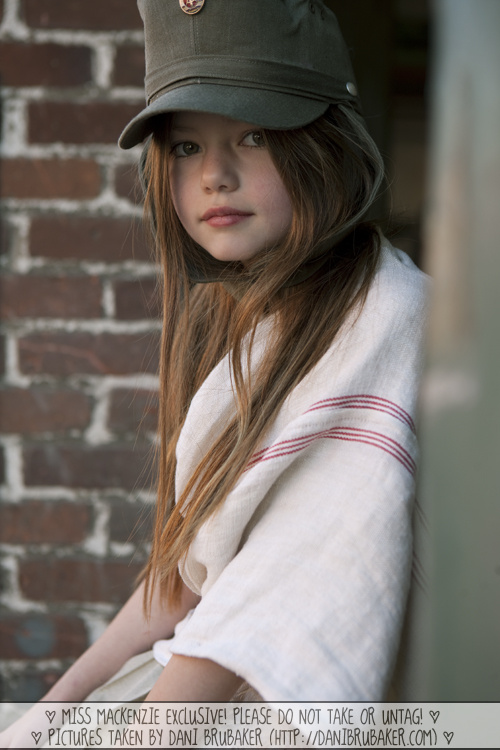 Picture of Mackenzie Foy