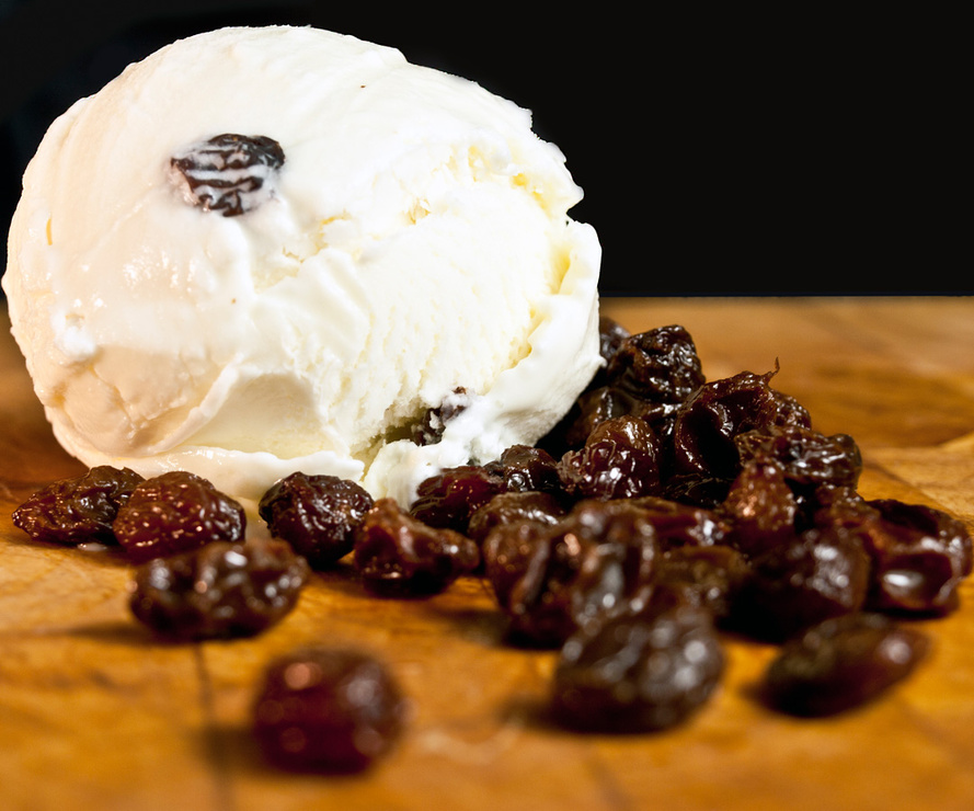 Picture of Rum and Raisin Ice Cream