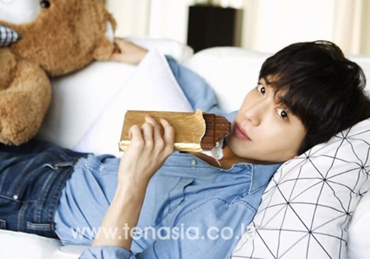 Ли v. 정용화 / Jung Yong Hwa / Чон ён Хва. Чон ён Хва фото. Чон Ен Хва группа CNBLUE. Чон ён Хва и его личная жизнь.