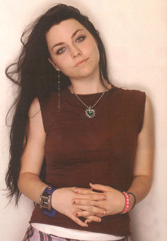 Эми ли 2025 как выглядит Picture of Amy Lee