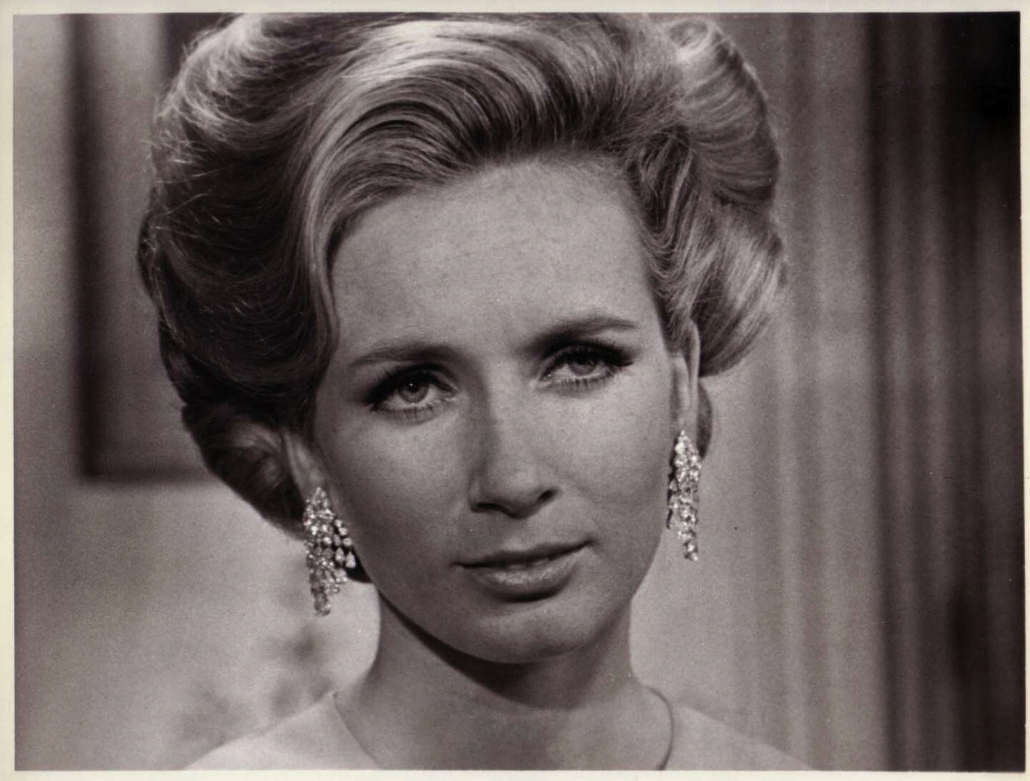 Geneviève Gilles Geneviève Gilles