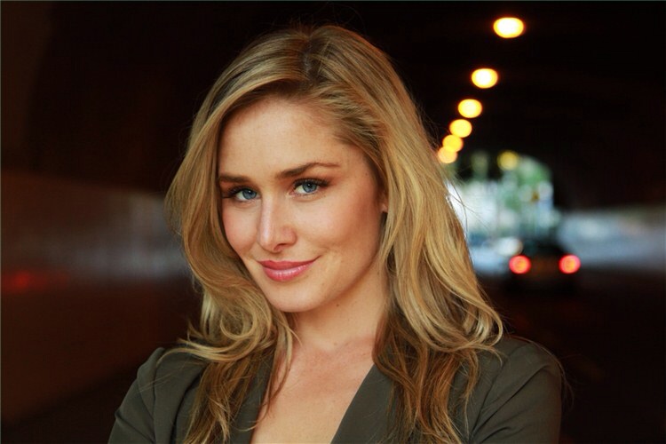 Christina Collard Christina Collard