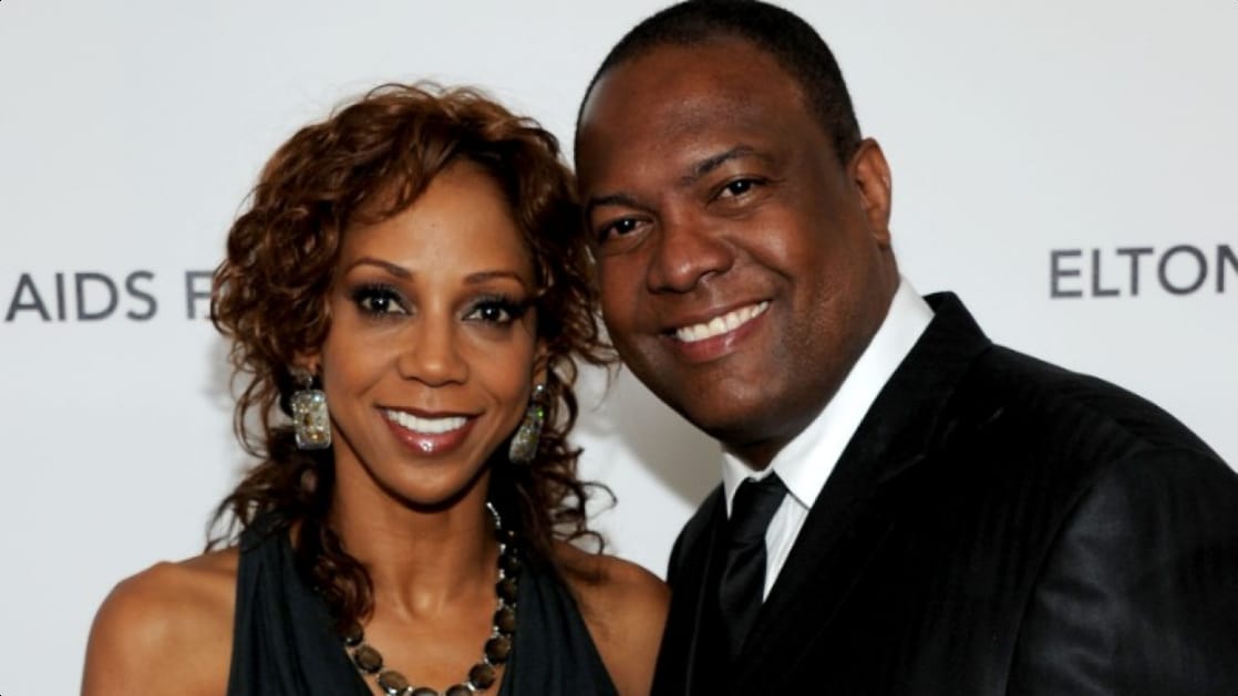 Picture of Holly Robinson Peete